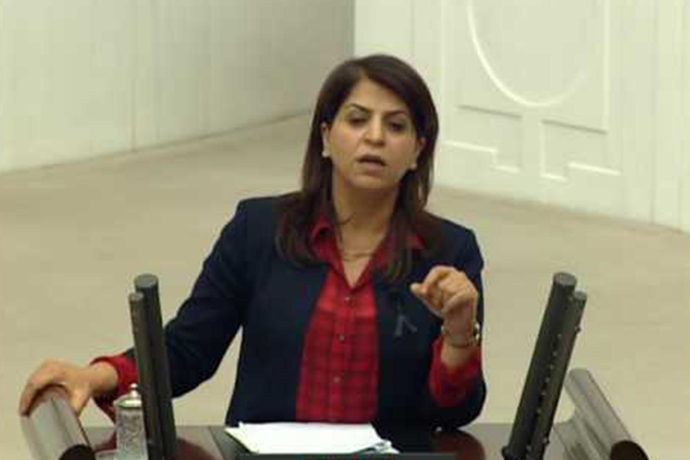 Sibel Yiğitalp serbest bırakıldı Sibel Yiğitalp serbest bırakıldı